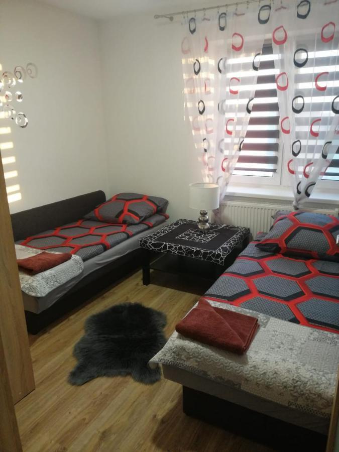 Noclegi U Moniki Janowiec Wielkopolski Extérieur photo
